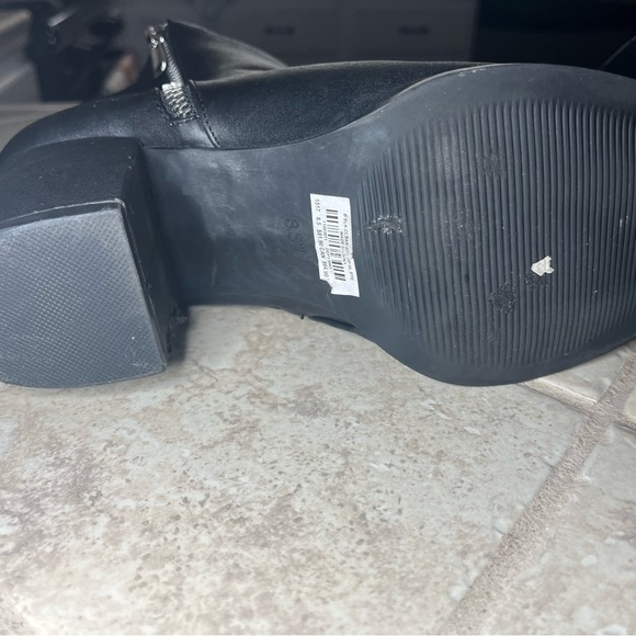 Torrid Black Faux Leather Double Zip Block Bootie (WW)-8.5 - Picture 7 of 9